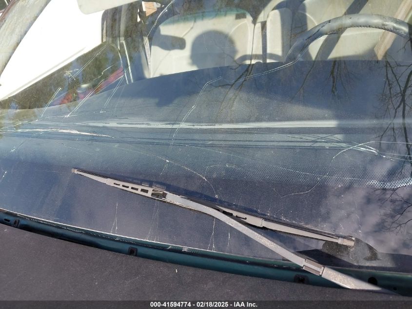 2000 Mercury Grand Marquis Ls VIN: 2MEFM75W5YX620245 Lot: 41594774