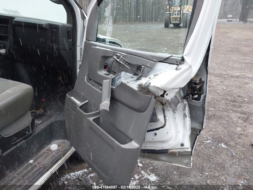 2013 Chevrolet Express 2500 Work Van VIN: 1GCWGFCA1D1131810 Lot: 41594897