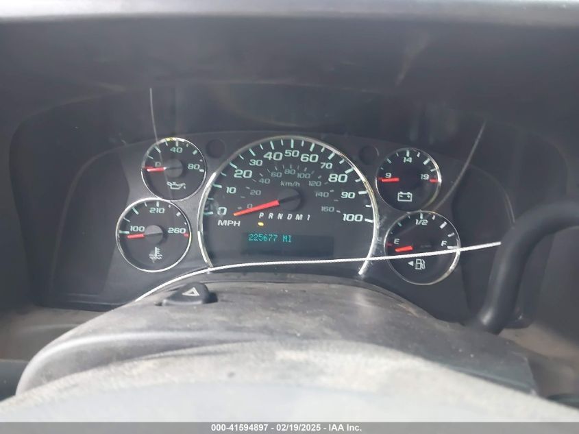 2013 Chevrolet Express 2500 Work Van VIN: 1GCWGFCA1D1131810 Lot: 41594897