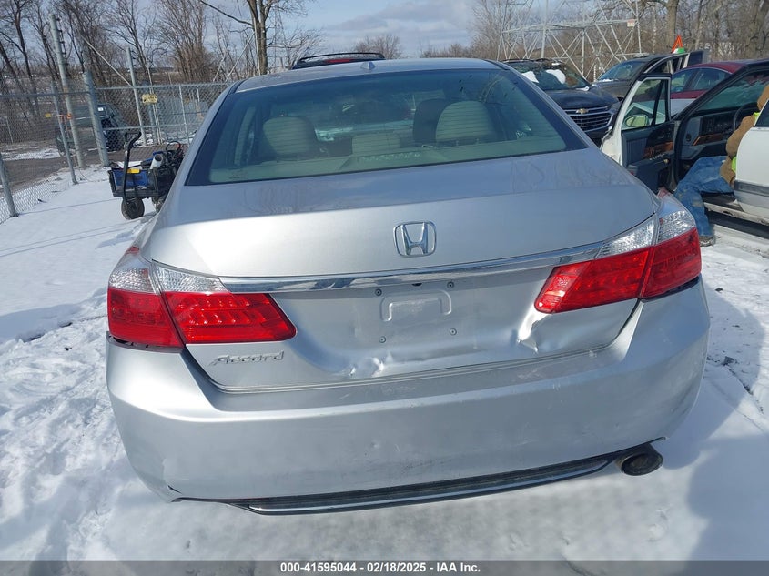2013 HONDA ACCORD VIN: 1HGCR2F88DA268534