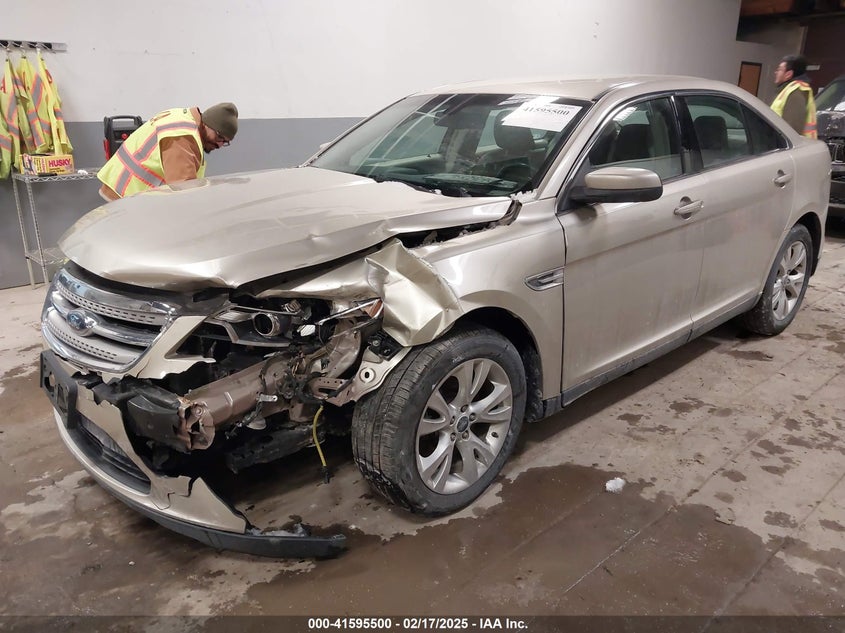 2010 FORD TAURUS VIN: 1FAHP2EW8AG125382