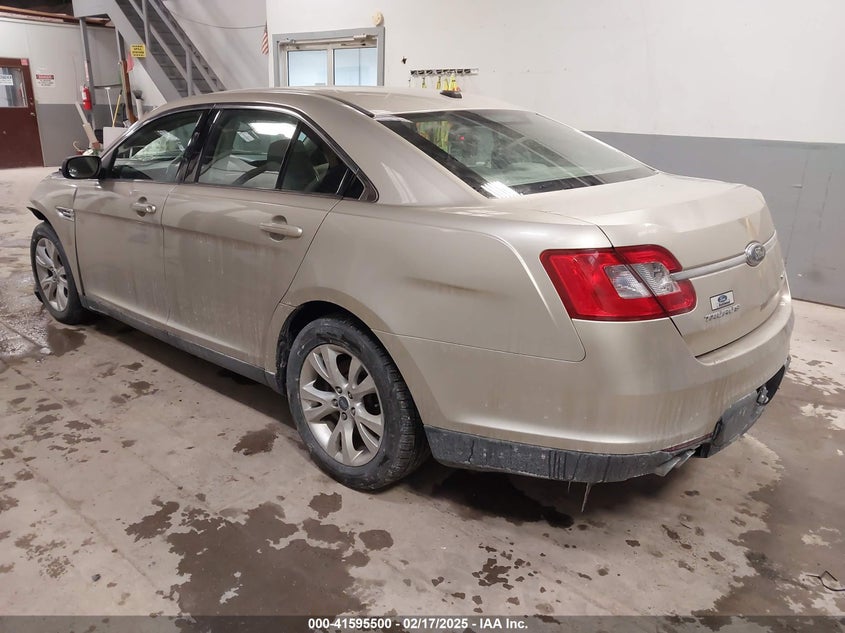 2010 FORD TAURUS VIN: 1FAHP2EW8AG125382