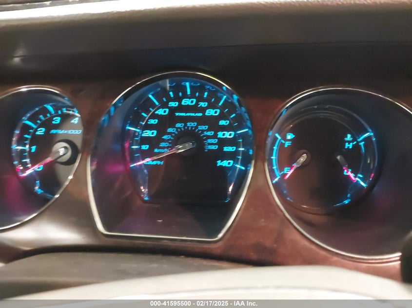 2010 FORD TAURUS VIN: 1FAHP2EW8AG125382