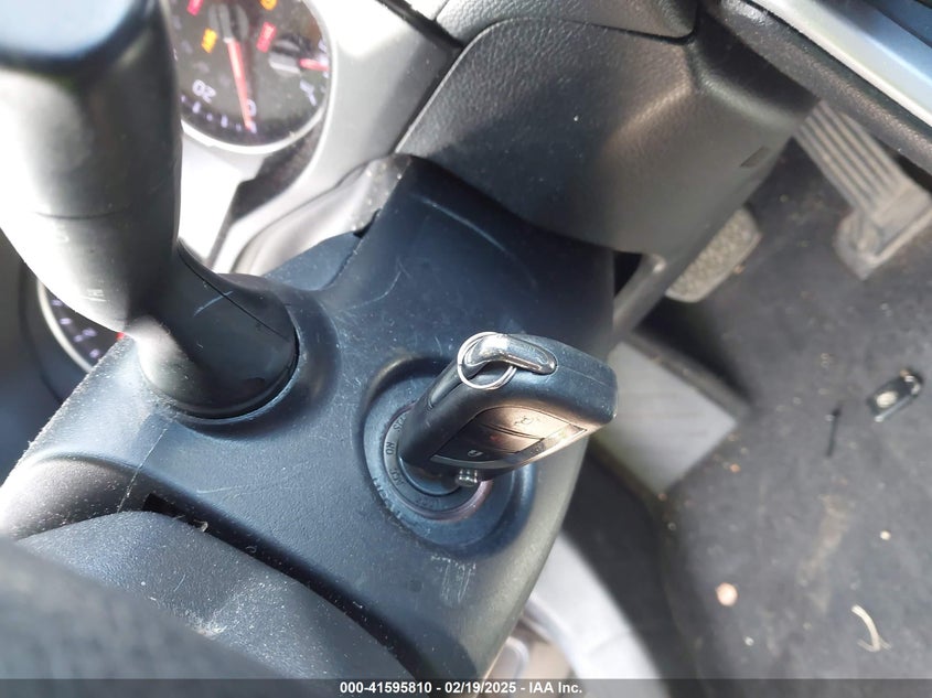 2019 TOYOTA RAV4 LE - 2T3F1RFVXKW023685