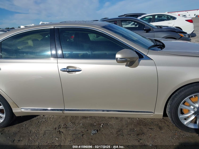 2010 LEXUS ES 350 VIN: JTHBK1EG5A2400977