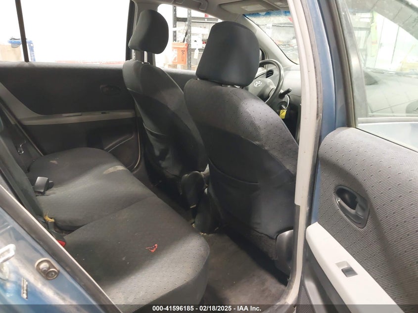 2009 TOYOTA YARIS VIN: JTDKT903395222143