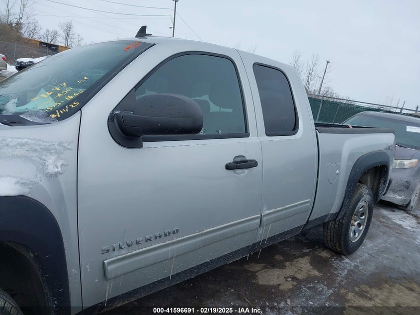 2011 CHEVROLET SILVERADO VIN: 1GCRKSEA1BZ162247