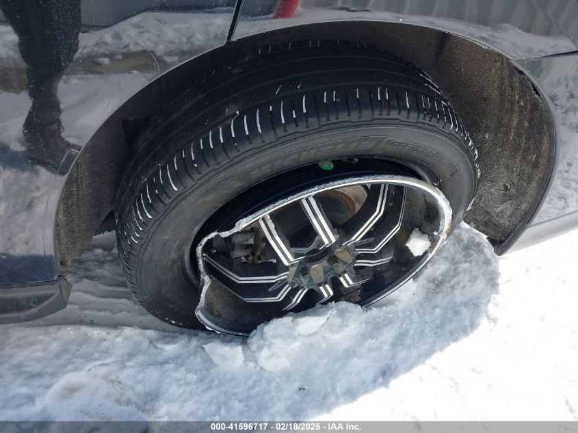 2015 Nissan Pathfinder Platinum/S/Sl/Sv VIN: 5N1AR2MN9FC620117 Lot: 41596717