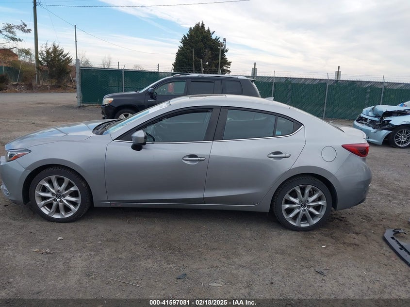 2015 MAZDA MAZDA3 S GRAND TOURING - JM1BM1W3XF1264463