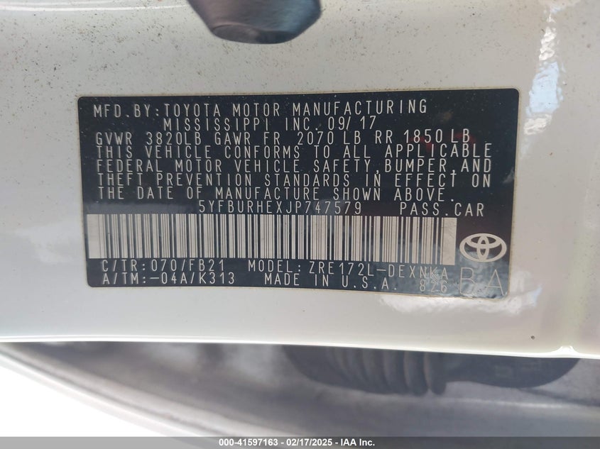 2018 TOYOTA COROLLA VIN: 5YFBURHEXJP747579