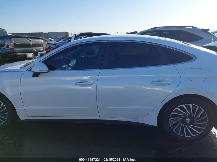 2021 HYUNDAI SONATA VIN: KMHL34JJ0MA024040