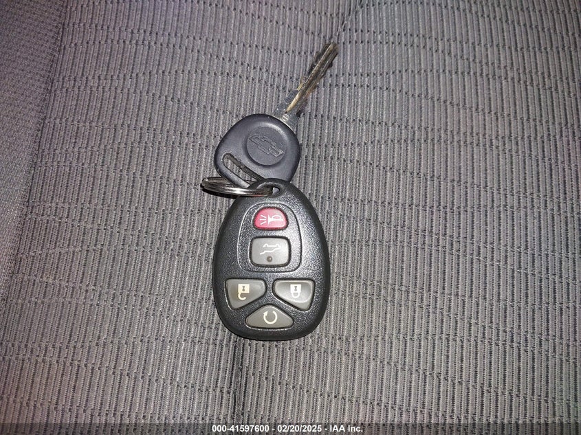 2015 Chevrolet Traverse 2Lt VIN: 1GNKVHKD3FJ126405 Lot: 41597600