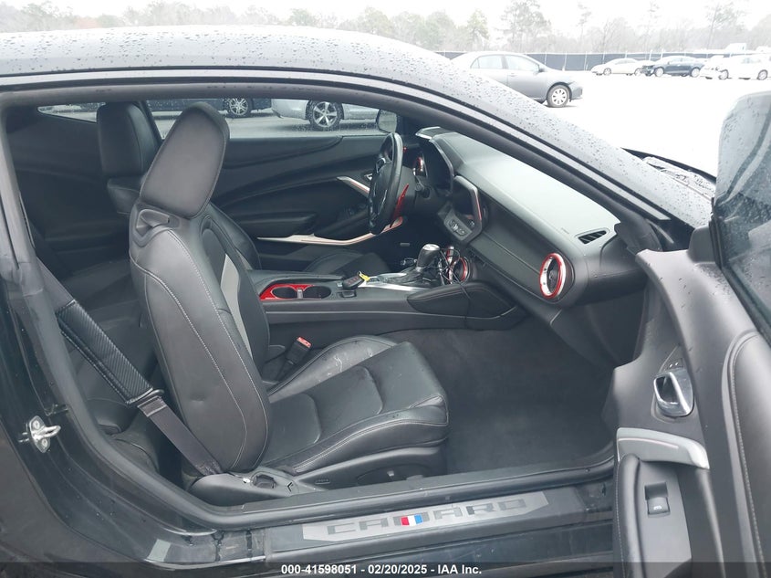 2016 CHEVROLET CAMARO VIN: 1G1FH1R72G0130888