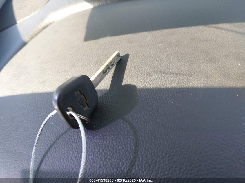 2015 CHEVROLET SILVERADO 1500 VIN: 3GCUKREC5FG431845