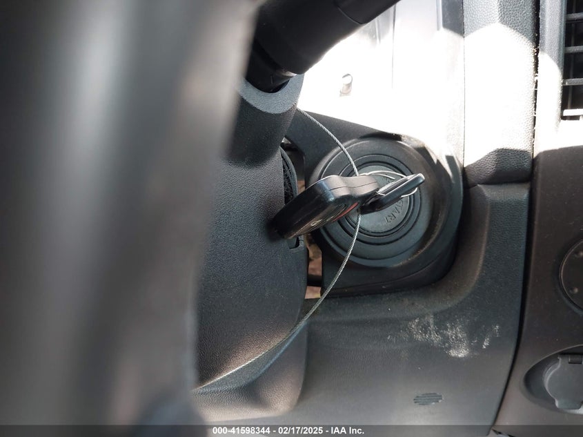 2015 Nissan Titan Sv VIN: 1N6AA0CH9FN500542 Lot: 41598344