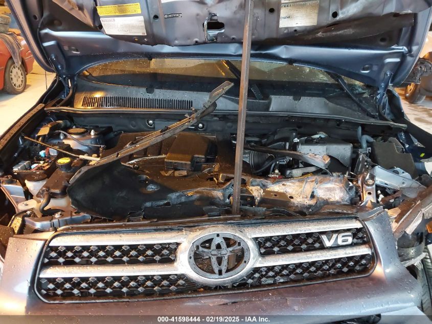 2007 Toyota Rav4 Limited V6 VIN: JTMZK31VX75007788 Lot: 41598444