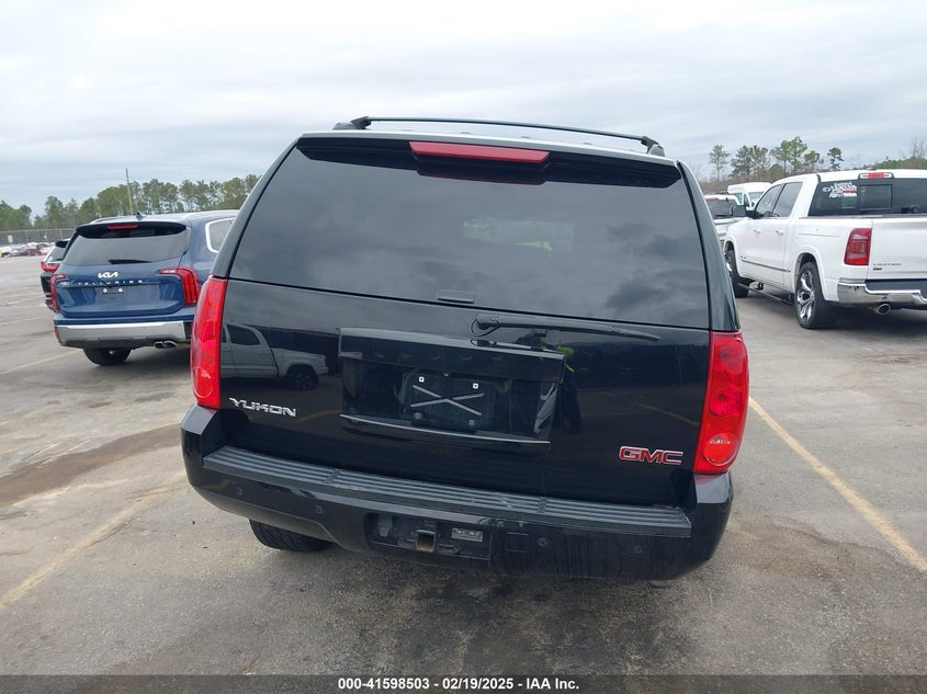 2013 GMC YUKON SLT - 1GKS1CE06DR255614