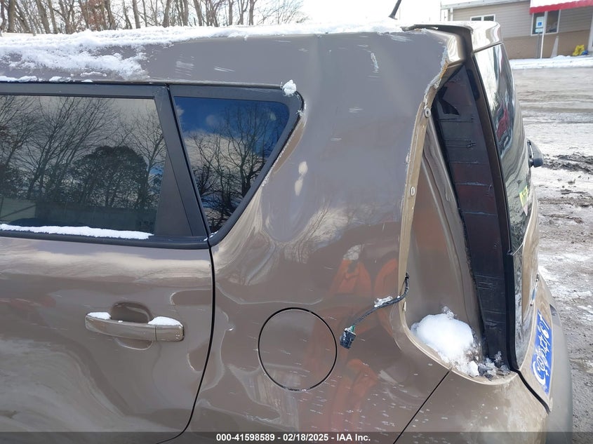 2014 KIA SOUL VIN: KNDJP3A56E7005603
