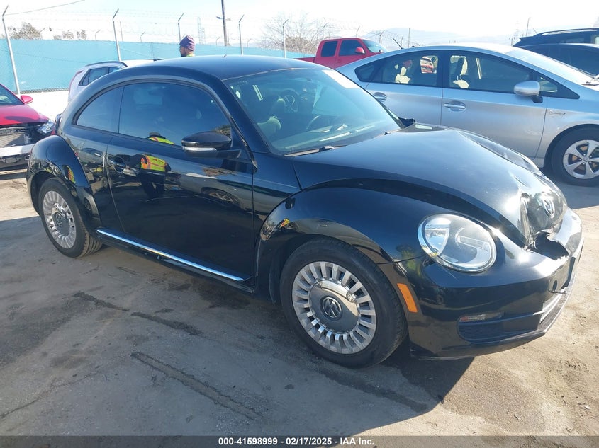 2014 VOLKSWAGEN BEETLE VIN: 3VWJ07AT4EM639750