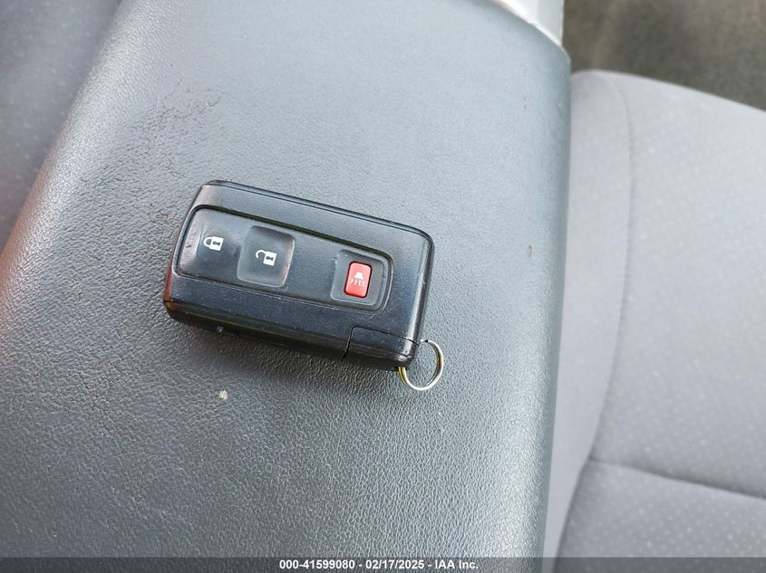 2008 TOYOTA PRIUS VIN: JTDKB20U783315163