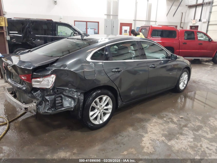 2017 CHEVROLET MALIBU VIN: 1G1ZE5ST8HF209517
