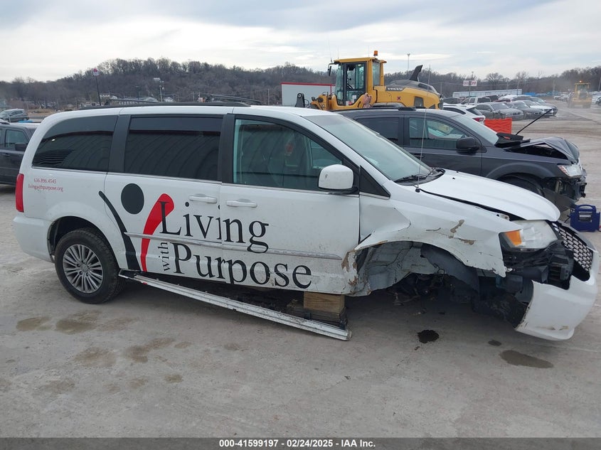 2014 CHRYSLER TOWN & COUNTRY TOURING-L - 2C4RC1CG2ER351485