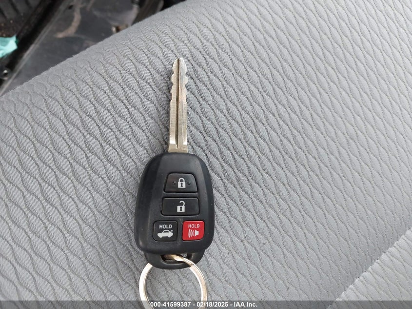 2015 TOYOTA COROLLA LE/LE PLUS/LE PREMIUM - 5YFBURHEXFP362093