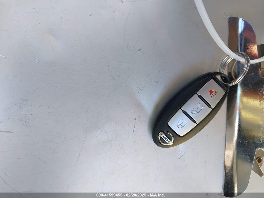 2015 NISSAN ROGUE SV - 5N1AT2MT1FC770397