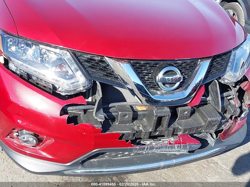 2015 NISSAN ROGUE SV - 5N1AT2MT1FC770397