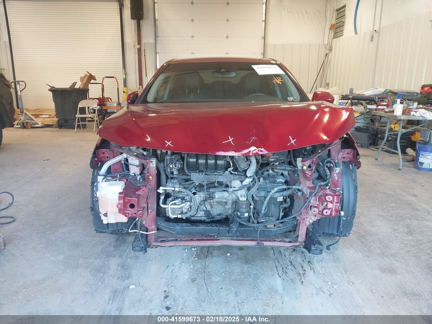 2018 TOYOTA CAMRY VIN: 4T1B11HK5JU667671
