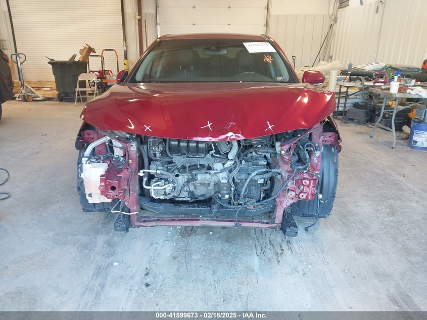 2018 TOYOTA CAMRY VIN: 4T1B11HK5JU667671