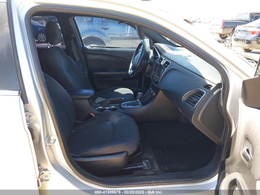 2012 CHRYSLER 200 VIN: 1C3CCBBB1CN206356