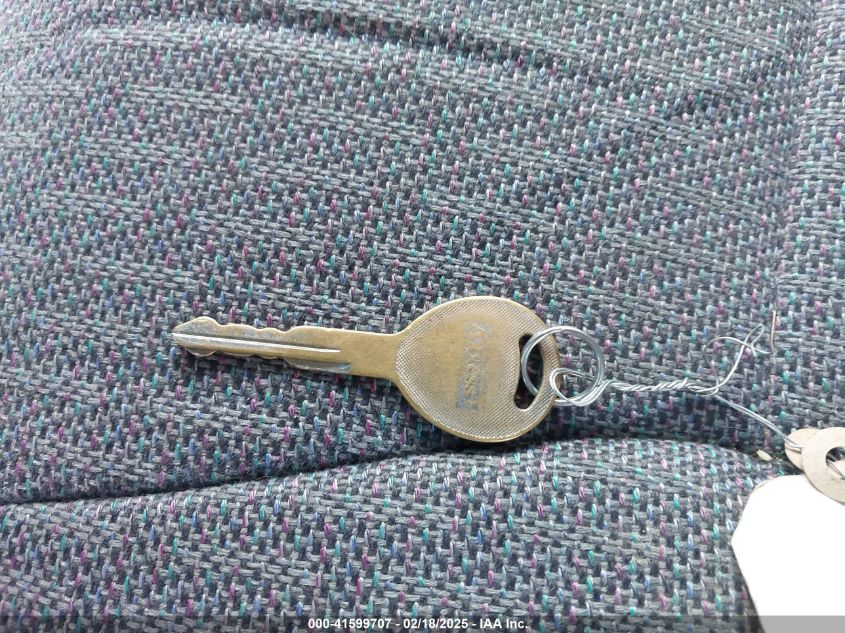 2001 Jeep Cherokee Sport VIN: 1J4FF48S01L629502 Lot: 41599707