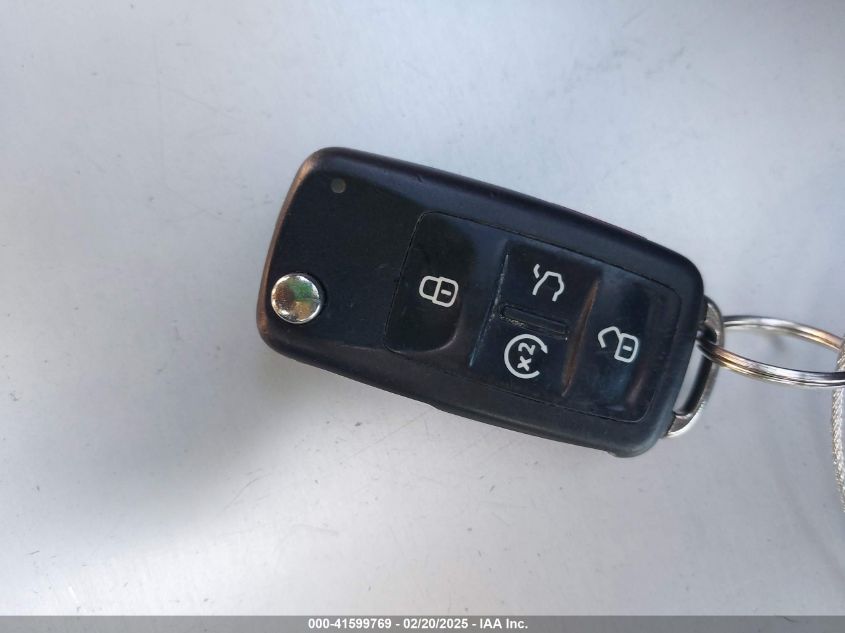 2013 Volkswagen Passat 2.0L Tdi Sel Premium VIN: 1VWCN7A32DC036791 Lot: 41599769