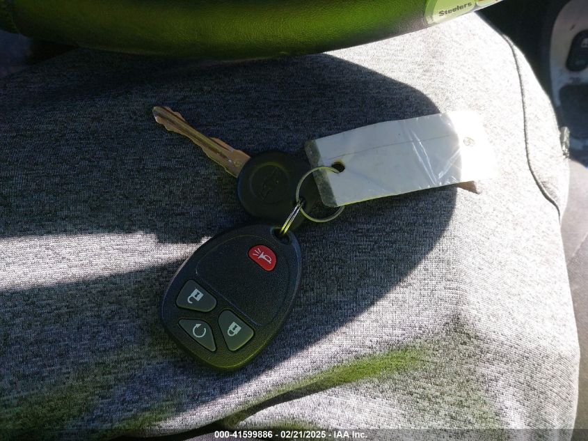 2008 Chevrolet Hhr Lt VIN: 3GNCA53P98S717461 Lot: 41599886