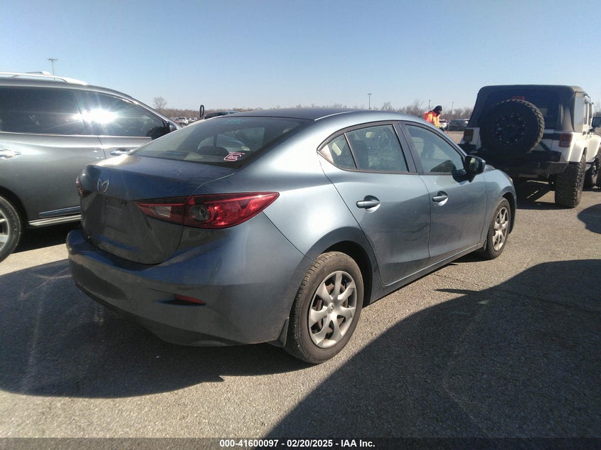 2014 MAZDA MAZDA3 VIN: JM1BM1U77E1111284