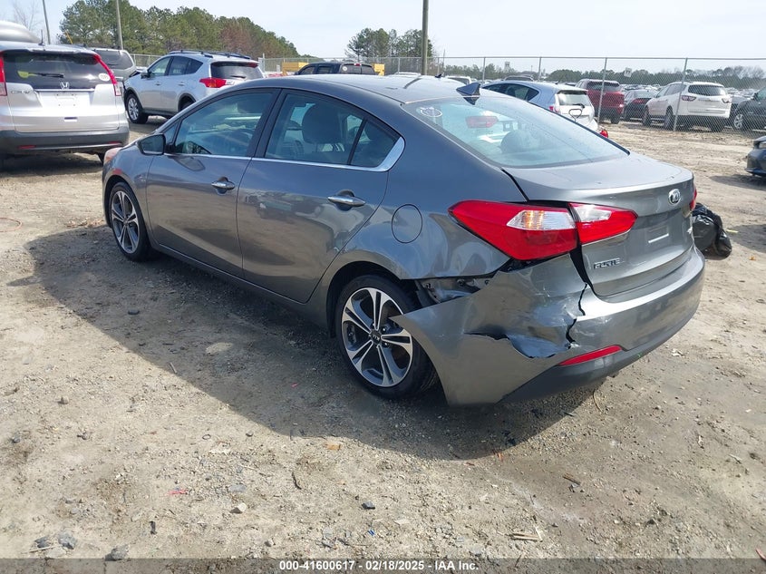 2016 KIA FORTE VIN: KNAFX4A8XG5526812