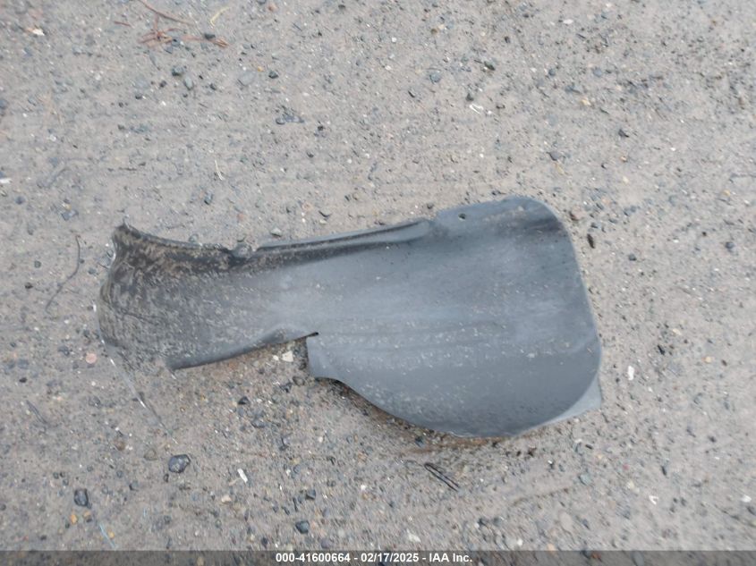 2011 Volkswagen Golf 2.5L 4-Door VIN: WVWDB7AJ2BW196793 Lot: 41600664