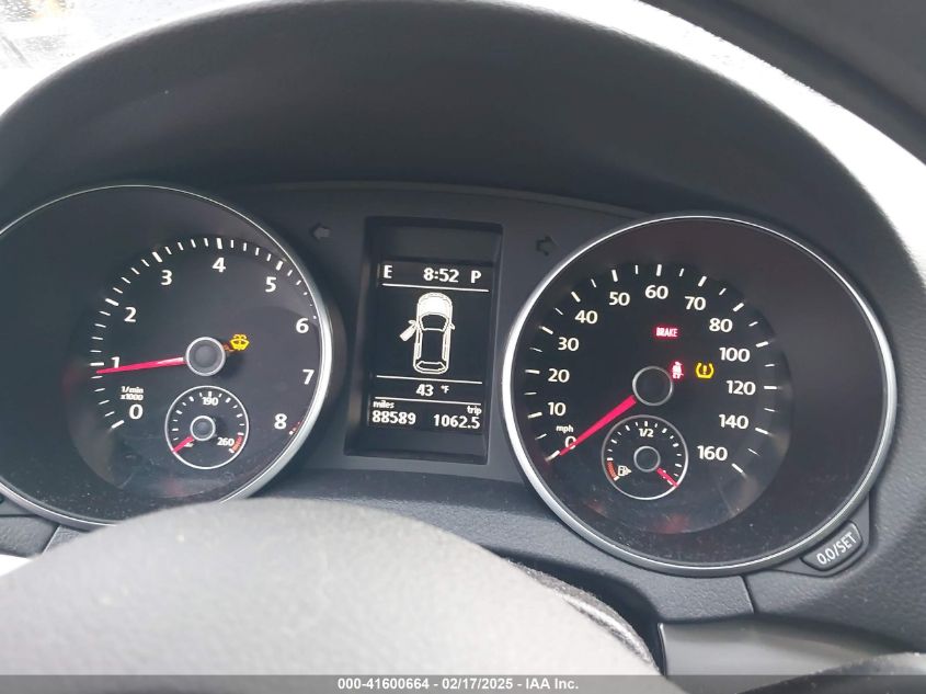 2011 Volkswagen Golf 2.5L 4-Door VIN: WVWDB7AJ2BW196793 Lot: 41600664