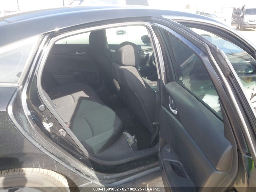 2018 HONDA CIVIC VIN: 19XFC2F57JE200351