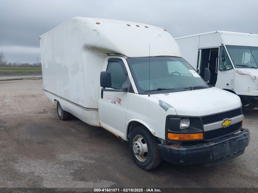 2004 Chevrolet Express 2500