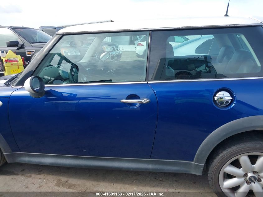 2003 Mini Cooper S VIN: WMWRE33433TD72153 Lot: 41601153