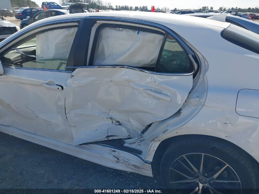 2024 TOYOTA CAMRY SE - 4T1G11AK8RU231795