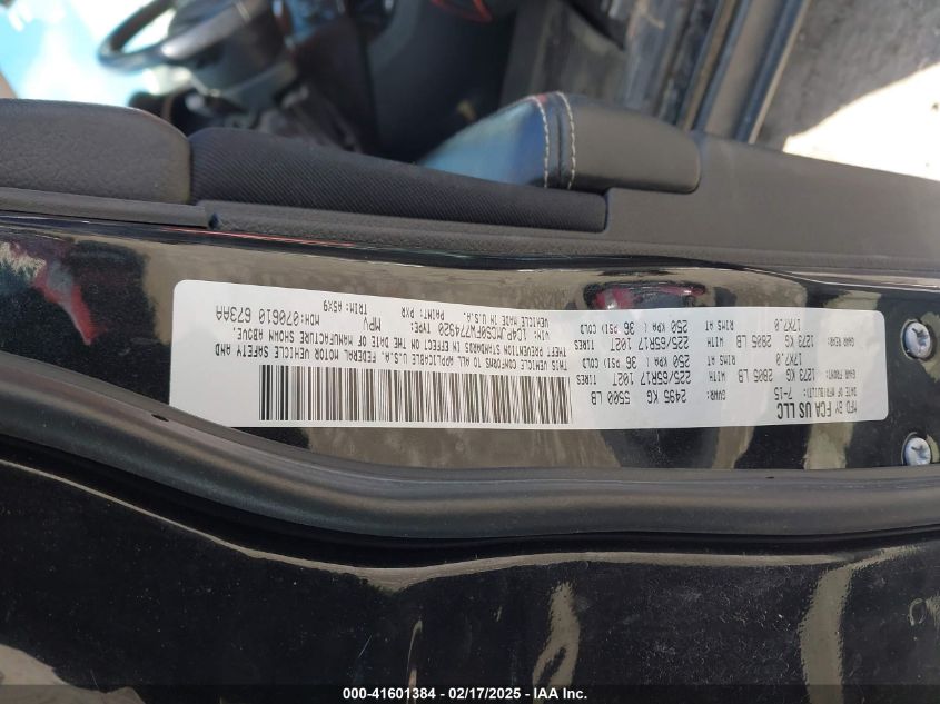 2015 Jeep Cherokee Latitude VIN: 1C4PJMCS0FW774920 Lot: 41601384