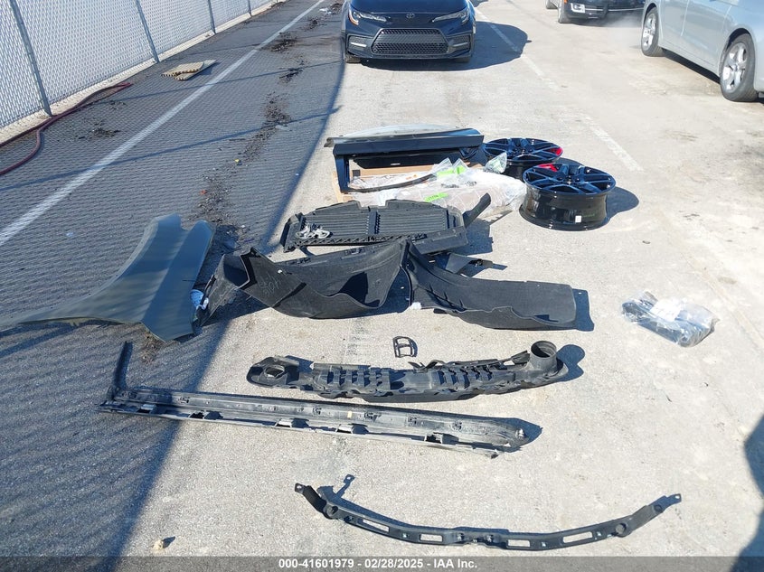 2019 CHEVROLET TRAVERSE PREMIER - 1GNEVKKWXKJ274010