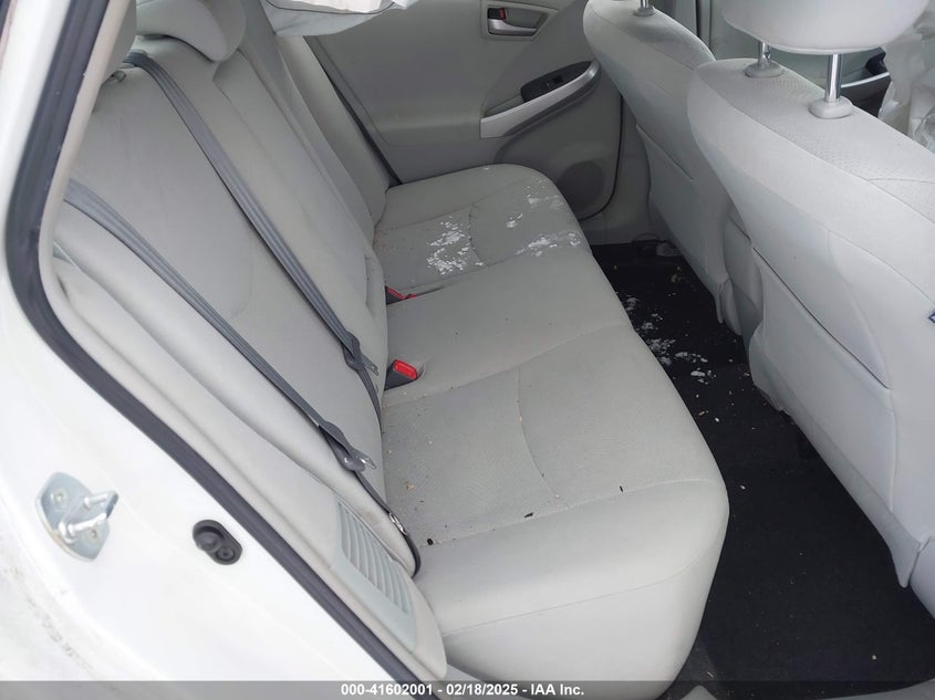 2015 TOYOTA PRIUS VIN: JTDKN3DU3F1933788