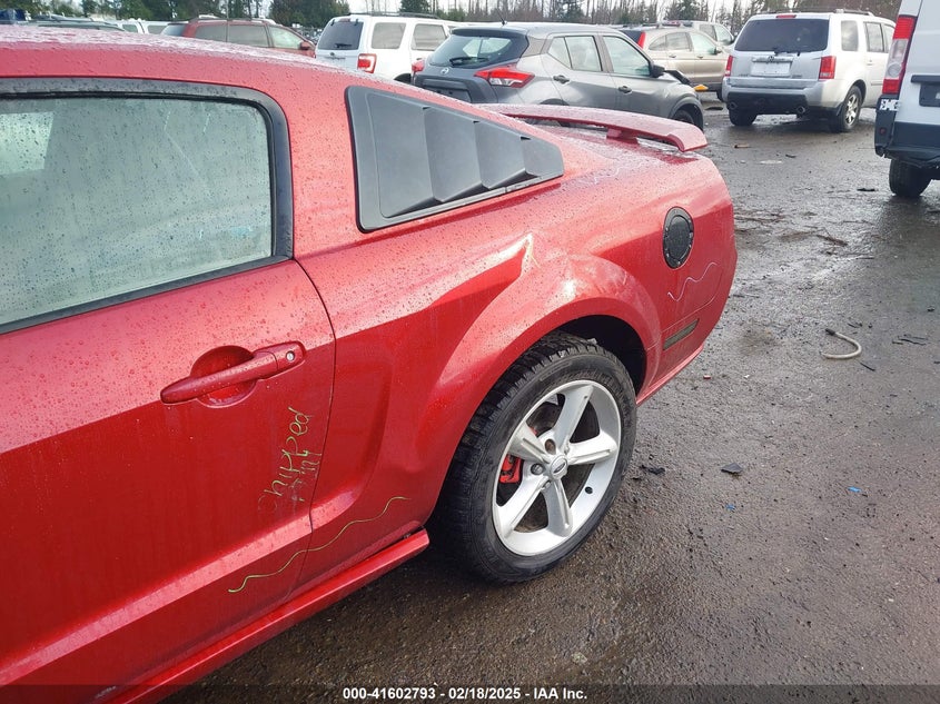 2008 Ford Mustang Gt Deluxe/Gt Premium VIN: 1ZVHT82H885103626 Lot: 41602793