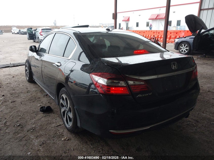2016 HONDA ACCORD VIN: 1HGCR2F84GA223756