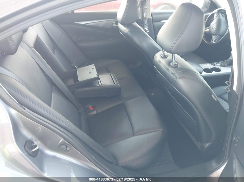 2015 INFINITI Q50 VIN: JN1BV7AR3FM396011