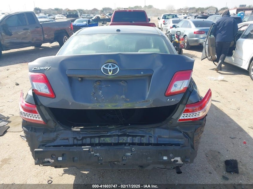 2011 TOYOTA CAMRY VIN: 4T1BF3EK5BU652705